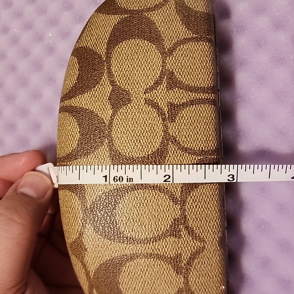Coach eyeglasses/sunglasses case - Picture 12 of 12